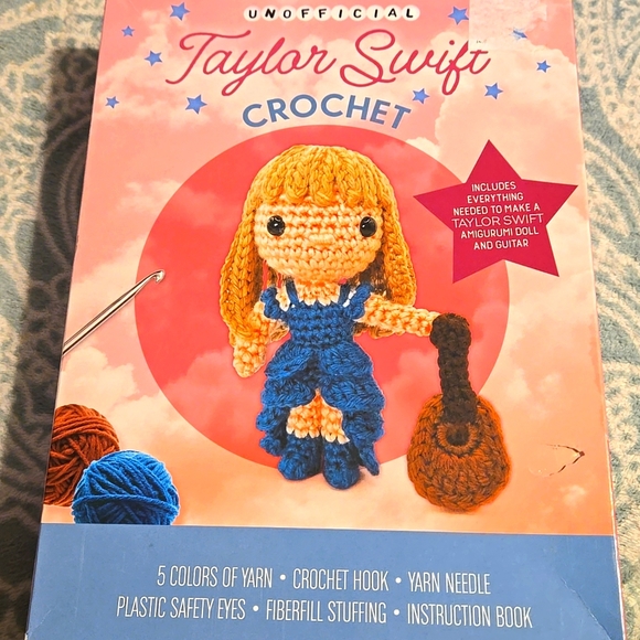Taylor Swift Crochet Kit New in Box - Picture 1 of 15